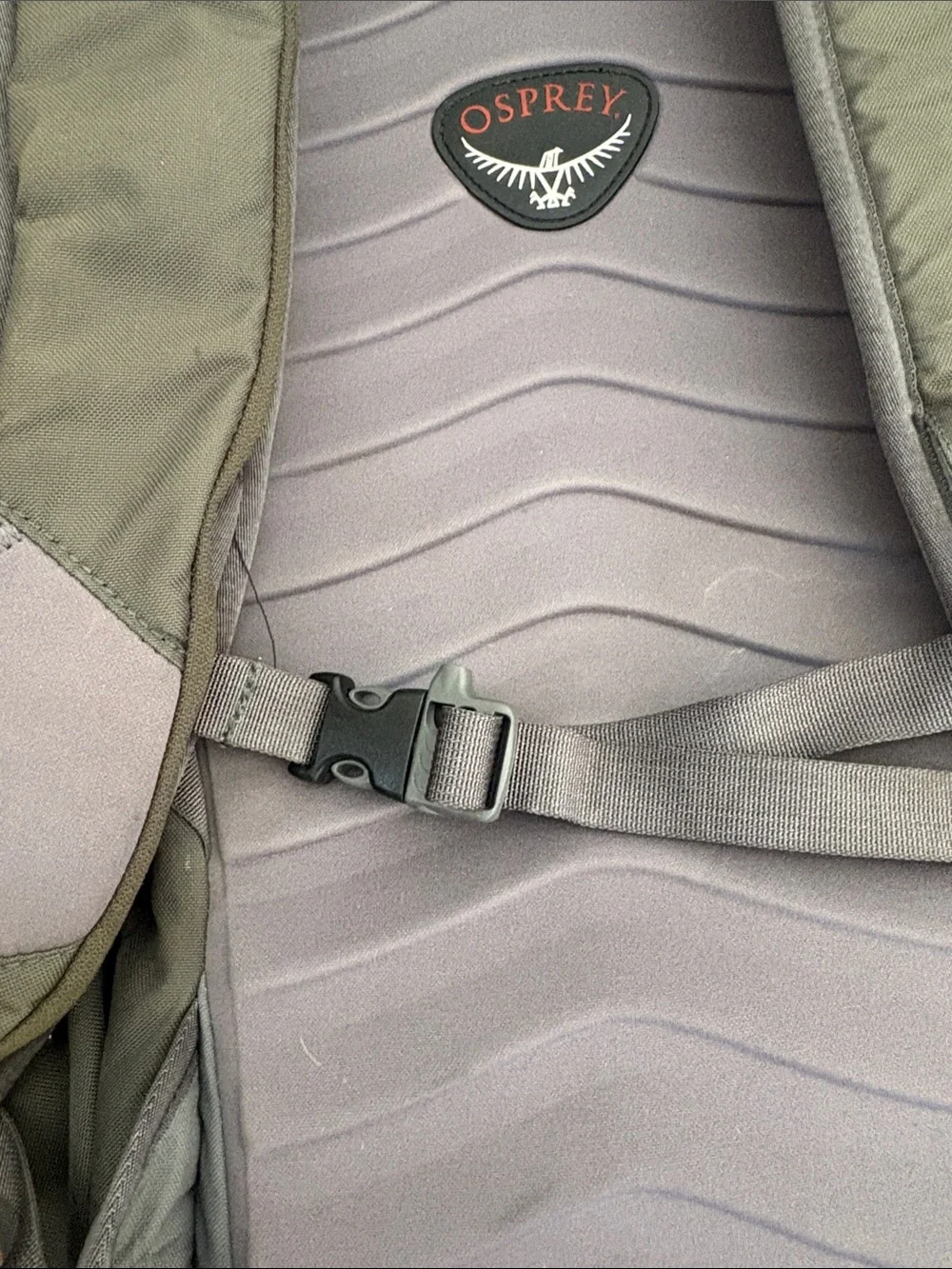 OSPREY Black Talon 22 Daypack